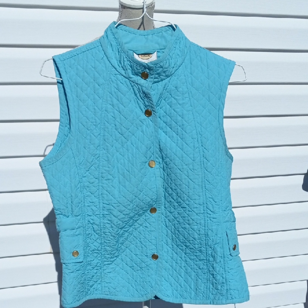Talbots Light Blue Quilted Vest With Snap Pockets Size M